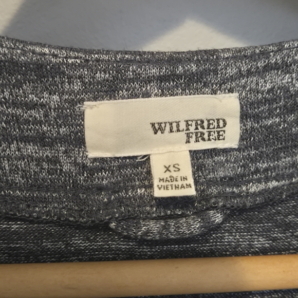 Wilfred Gray Sleeveless Button-Front Knit Mini Dress - Picture 4 of 8